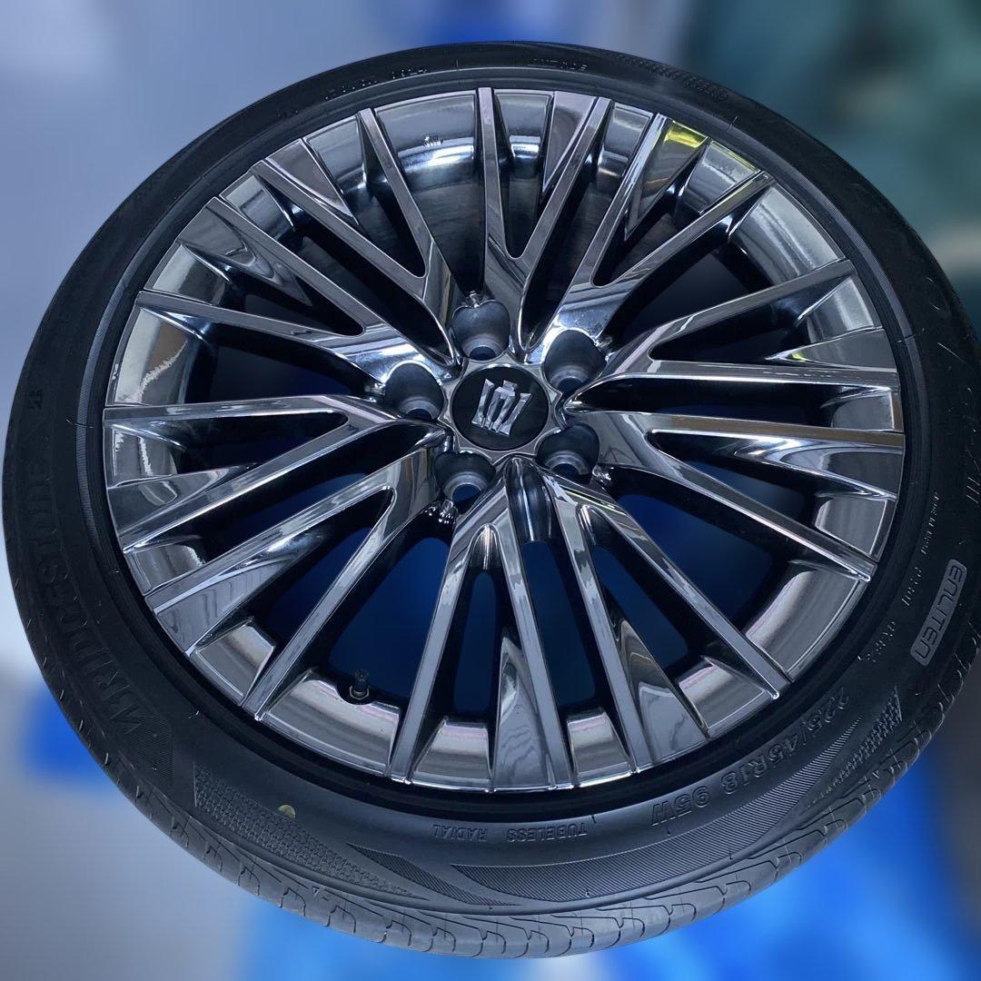 トヨタ220系クラウン　Gエグゼクティブ 純正18インチAW BS REGNO