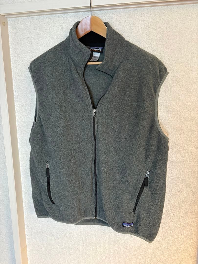 パタゴニア　シンチラ　フリースベスト　グレー