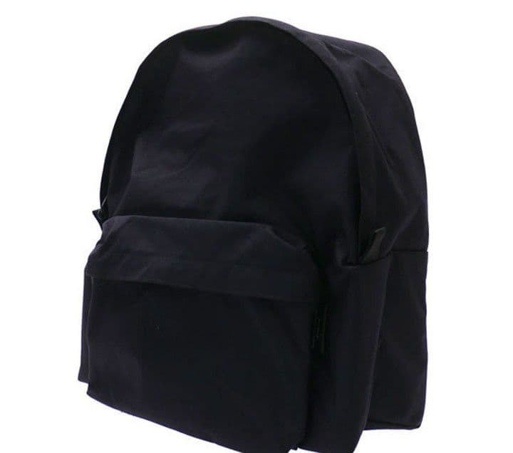 新品未使用　新型　コムデギャルソンオムプリュス バックパック リュック　Lサイズ