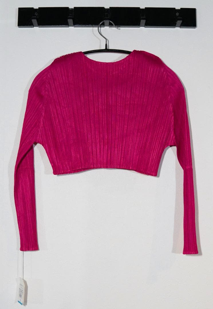 未使用　PLEATS PLEASE ISSEY MIYAKE トップス サイズ3