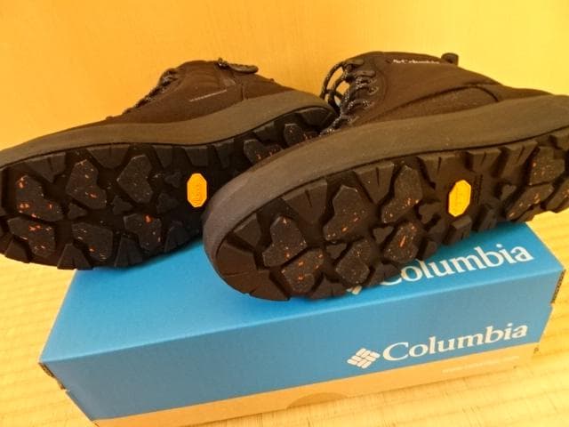 【匿名配送】Columbia コロンビア スノーブーツ YU8517-010