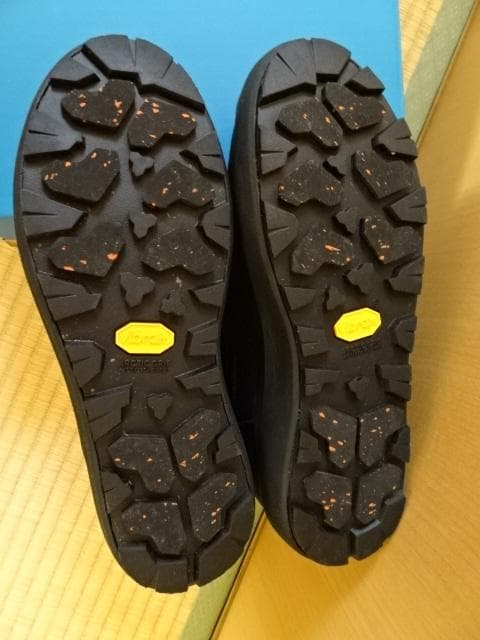 【匿名配送】Columbia コロンビア スノーブーツ YU8517-010