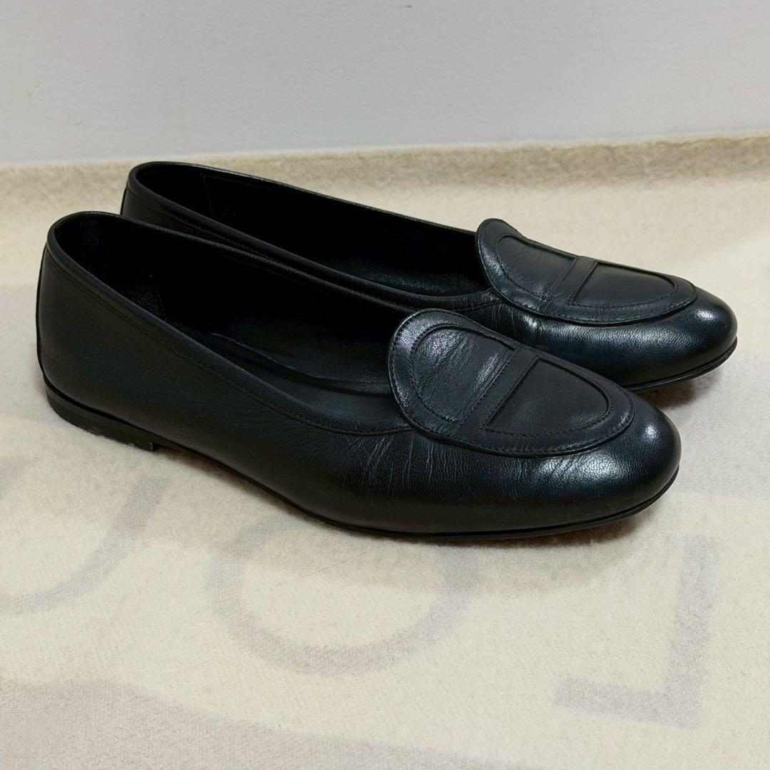 いつきまるエルメス 美品 24年 モカシン ジュリア レザー ローファー