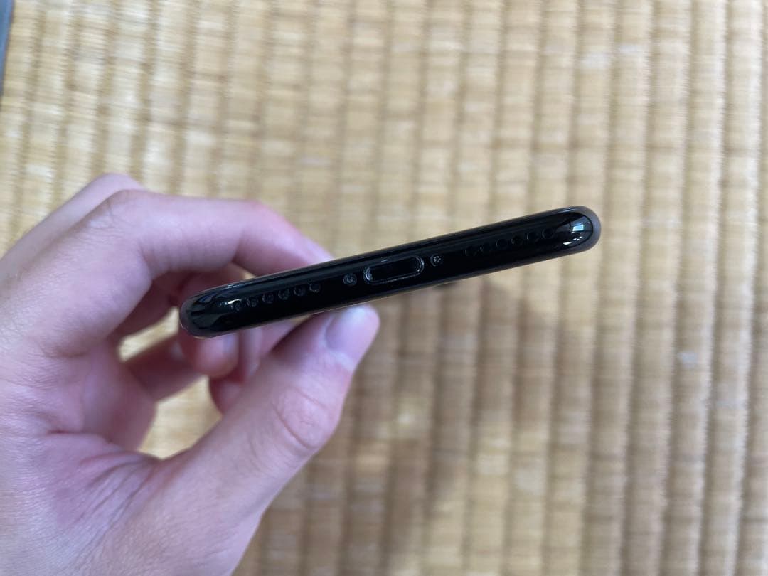 iPhone 7 ジェットブラック 128GB SIMフリー MNCP2J/A