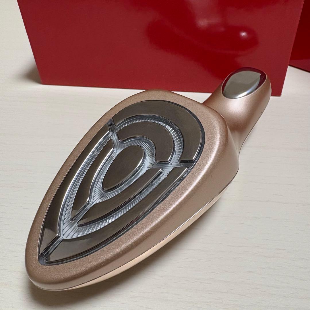 MEラボンエクラ IKKOプロデュース 美顔器