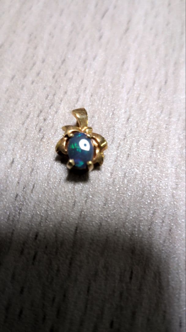 ネックレストップ　　ヘッド　　750刻印