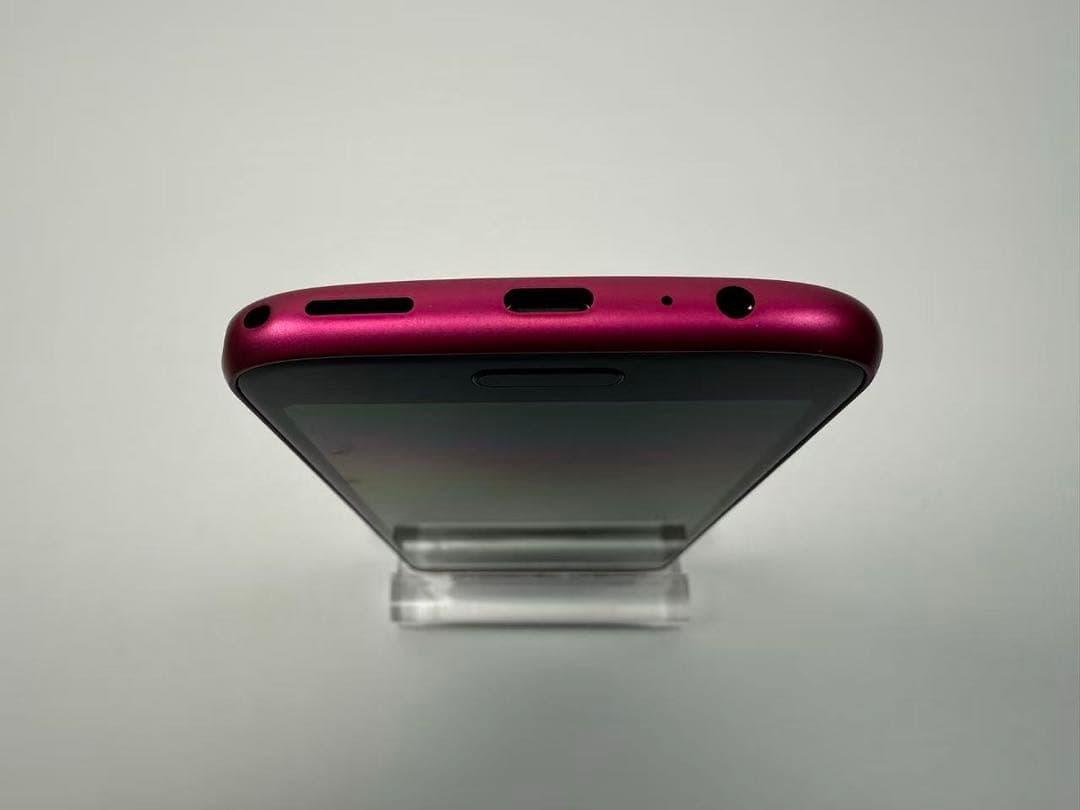 極美品 NTT docomo らくらくスマートフォン F-53E ピンク