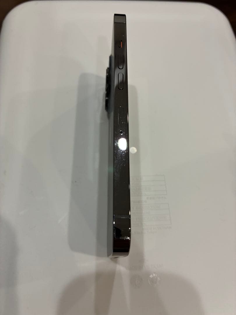 アイホン13pro グラファイト128GB バッテリー90%