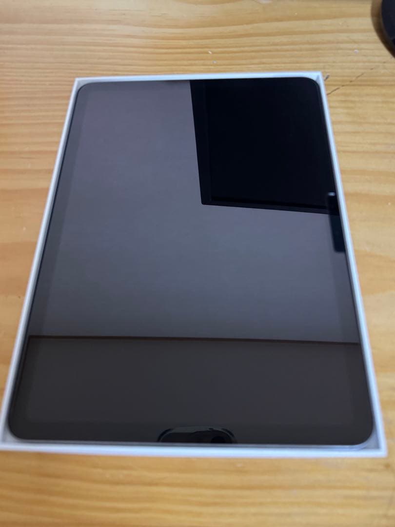 A*i様 Apple 11インチiPadAir(M2)128GB
