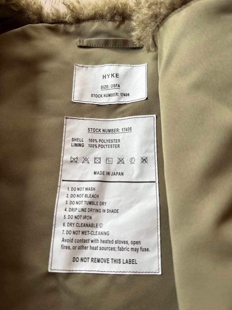 ハイク　HYKE オリーブグリーン ファーベスト OSFA 美品
