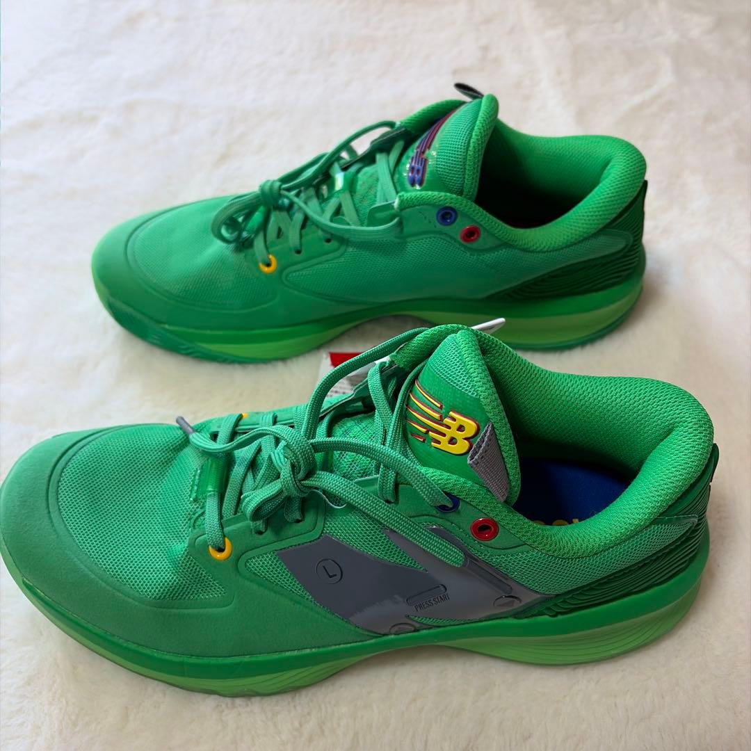 ニューバランスFuelCell HESI LOW R1 BBHSLR1