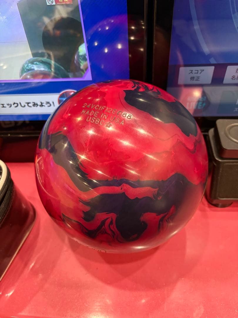 アイコニックコード　ボウリングボール　サムレス