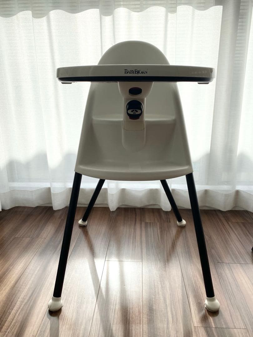 EW　ベビービョルン　ハイチェア　ベビーチェア　椅子　折りたたみ　ホワイト