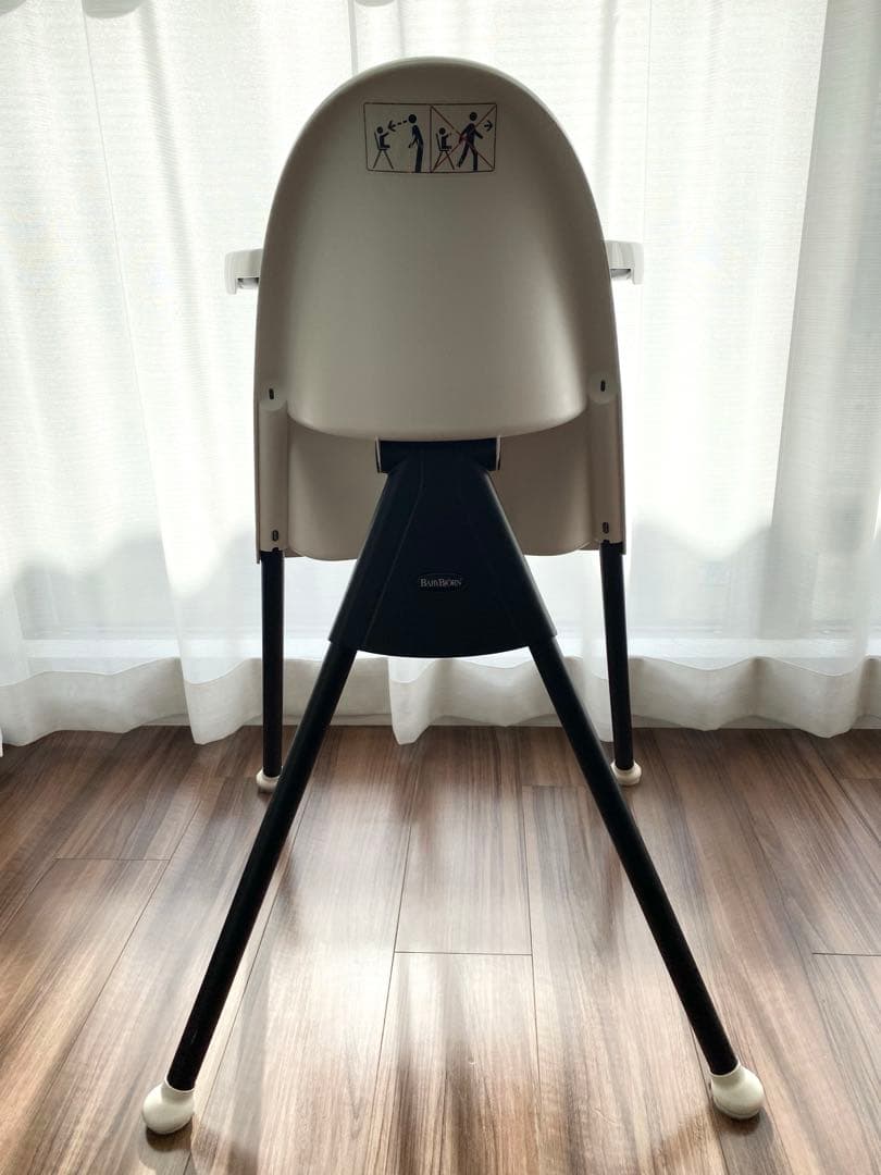 EW　ベビービョルン　ハイチェア　ベビーチェア　椅子　折りたたみ　ホワイト