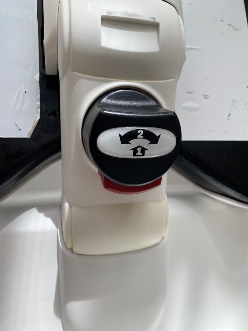 EW　ベビービョルン　ハイチェア　ベビーチェア　椅子　折りたたみ　ホワイト