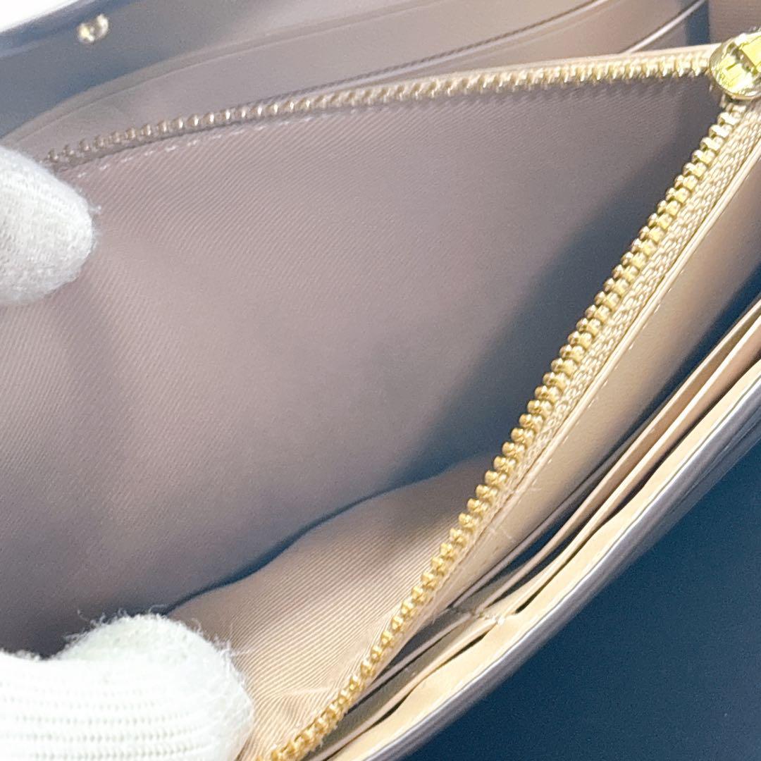 ✨極美品✨コーチ COACH ベージュ花柄 フラップ式 長財布