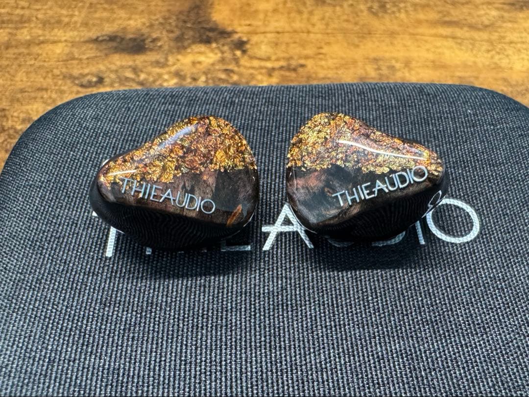 THIEAUDIO V16 DIVINITY 【最終値下げ】