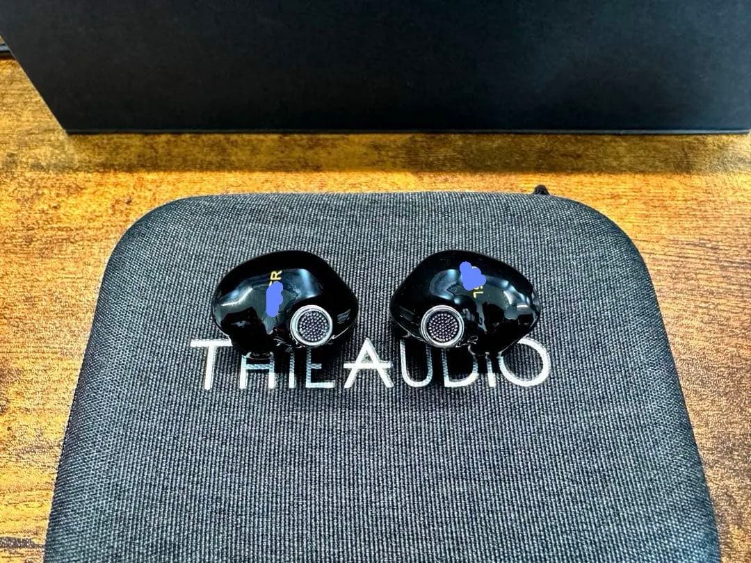 THIEAUDIO V16 DIVINITY 【最終値下げ】