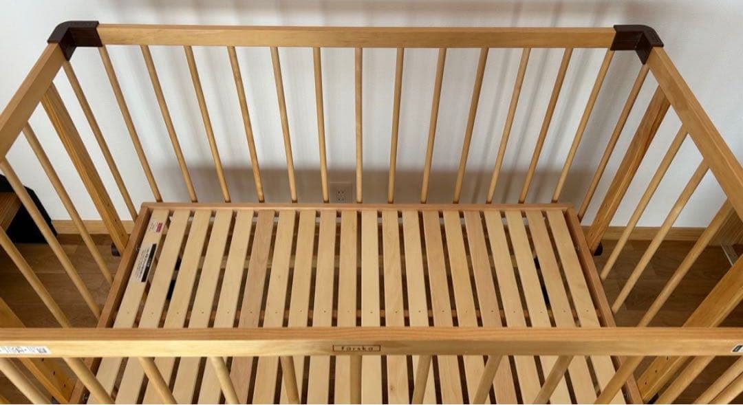 farska 　ベッドサイドベッド03