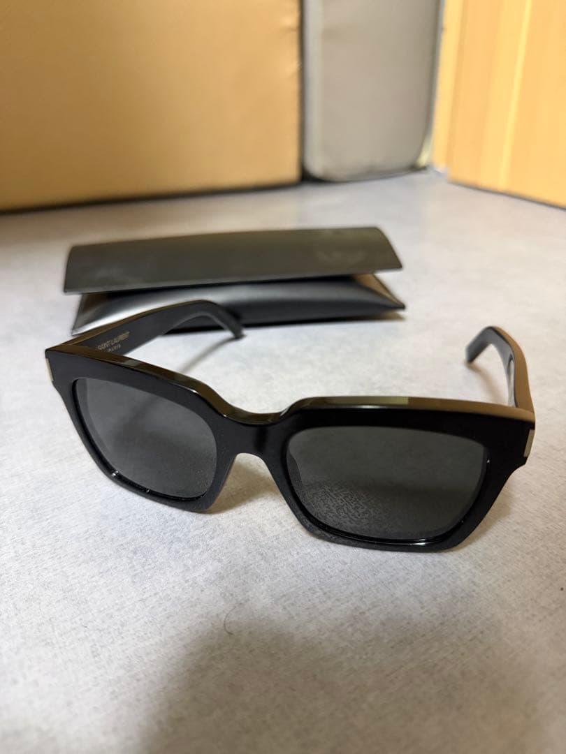 SAINT LAURENT ブラック サングラス 登坂広臣着用