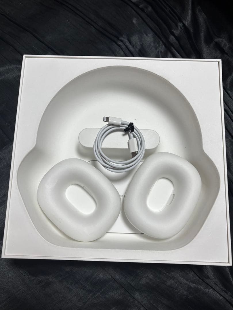 AirPods pro max グリーン