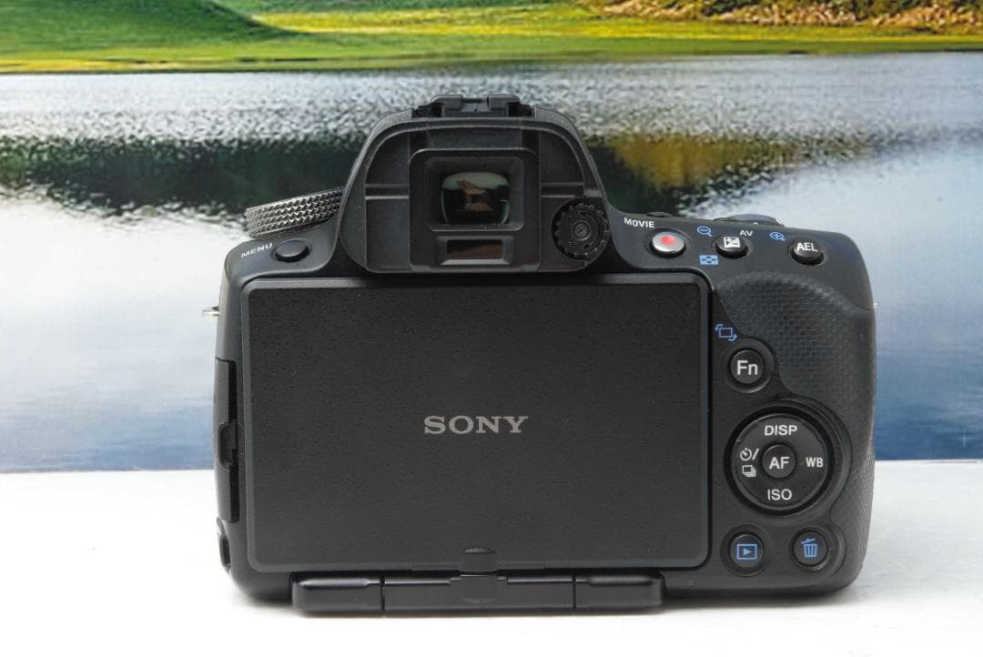 SONY α55 レンズキット　ソニー　SLT-A55V デジタル一眼レフカメラ