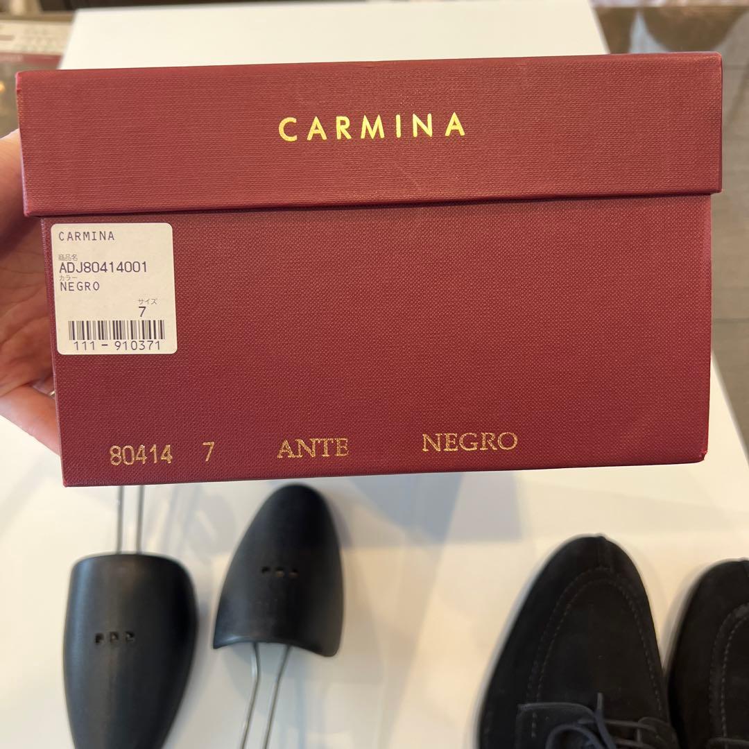 【近日削除】CARMINA Uチップダービー（カーフスエード フォレスト）