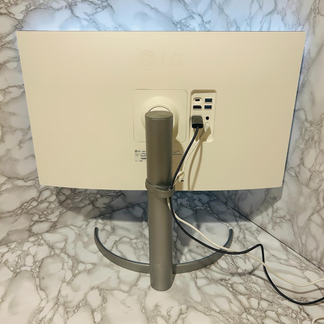 LG 27UP850-W 27インチ 4K モニター ディスプレイ