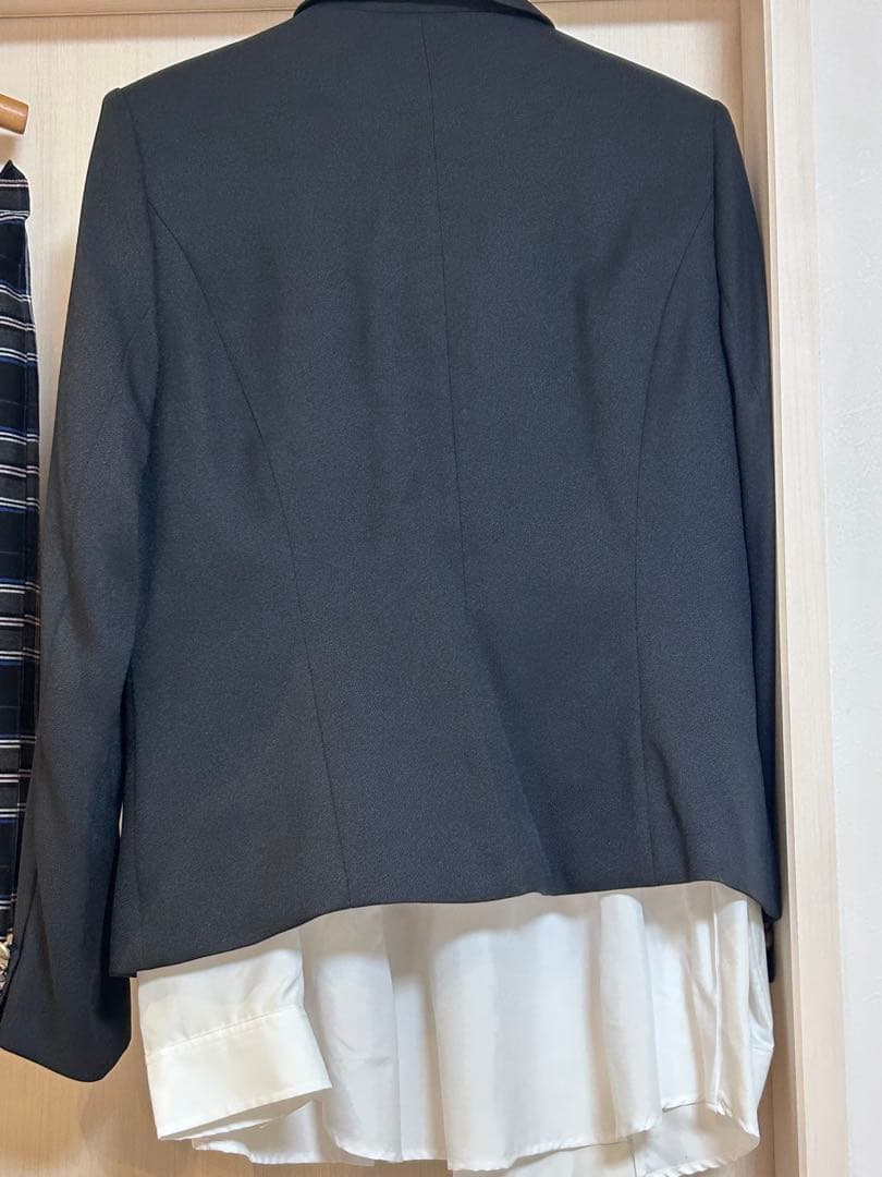 デコラピンキーズ フォーマルセットアップ 170K 卒業式　卒服　金ボタン