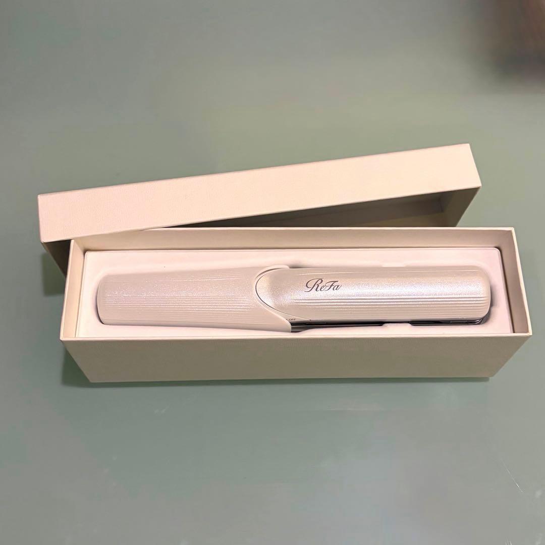 ぴ*つ様 【新品未使用】リファ ReFa フィンガーアイロン 正規品 ホワイト
