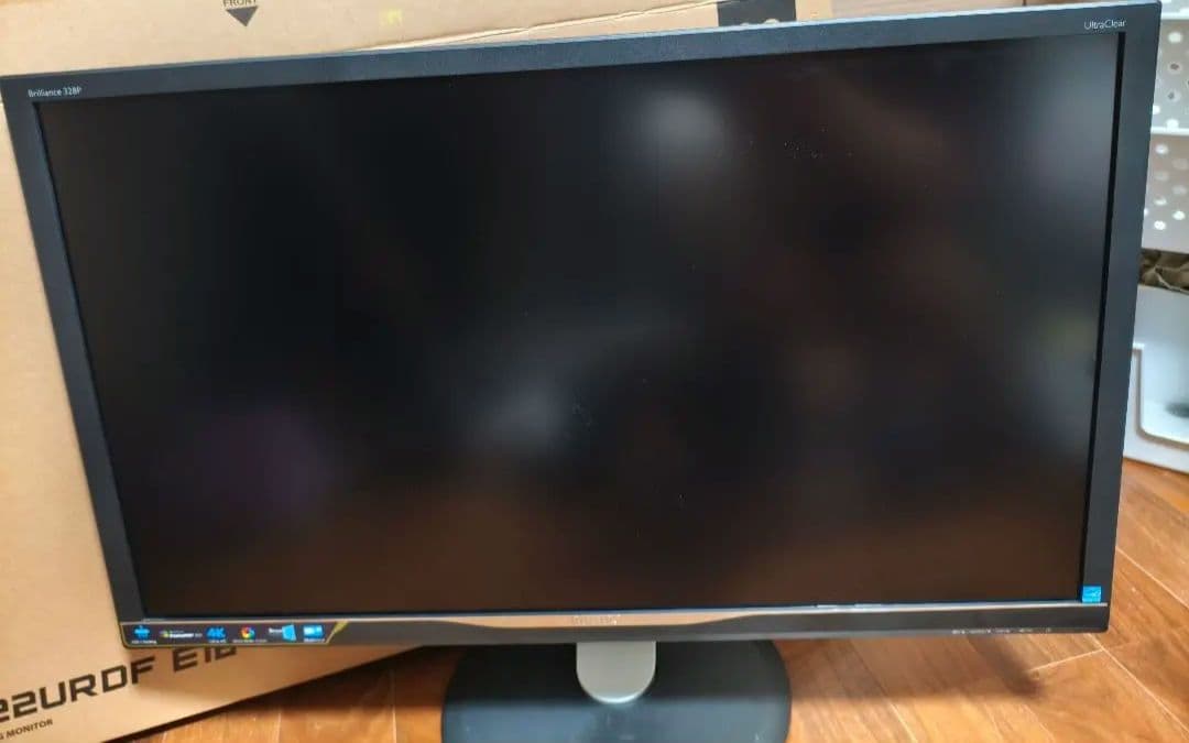 PHILIPS 31.5インチ4Kモニター 328P6VUBREB