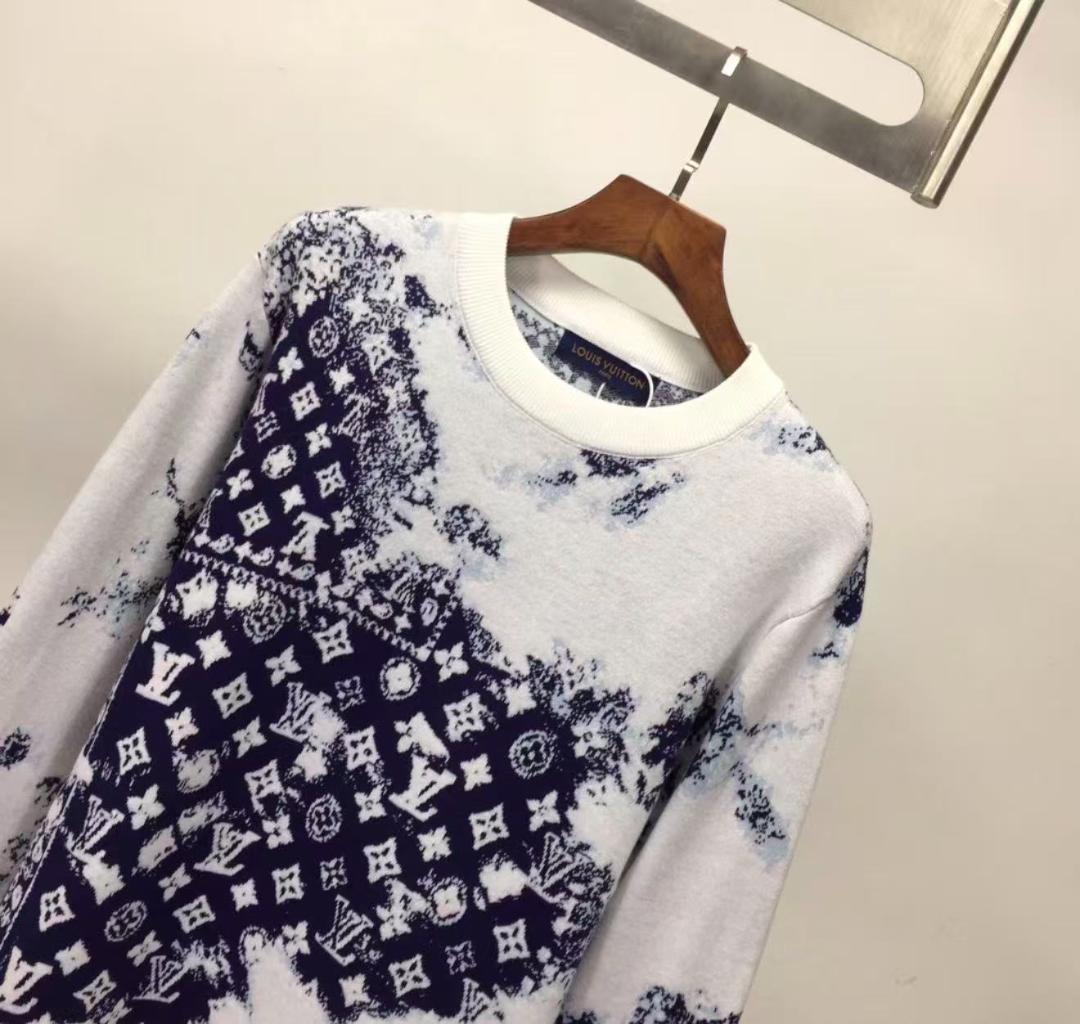 極美品 Louis☆ Vuitton ロゴプリントニット~~