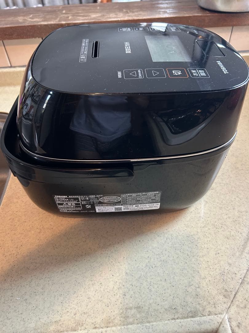 TOSHIBA 真空圧力IH炊飯器 RC-10VSP