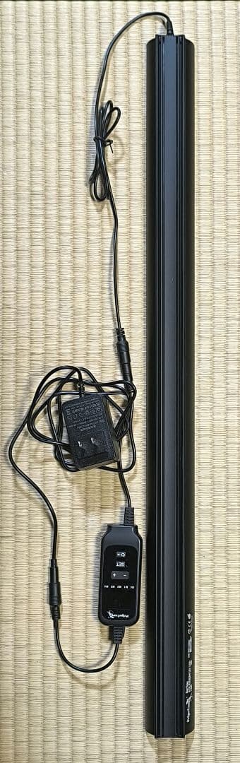 【点灯400時間以下】ゼンスイ バータイプ ソラリウム UV LED 700