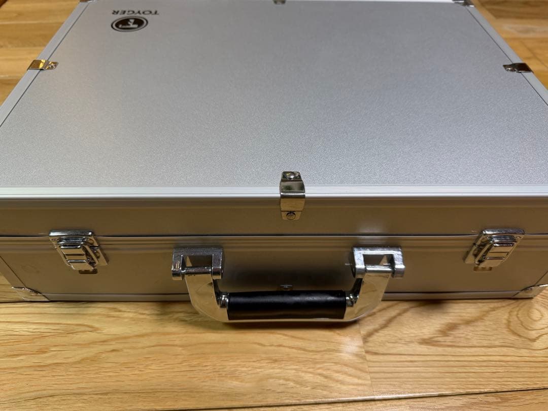 ポケモンカードセット 引退品 アタッシュケース付き TOYGEA