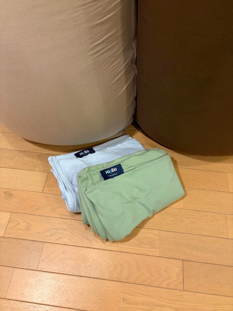 限定割引美品、人気のヨギボーマックスプレミアム　ライトグレー+替え【直接取引可】