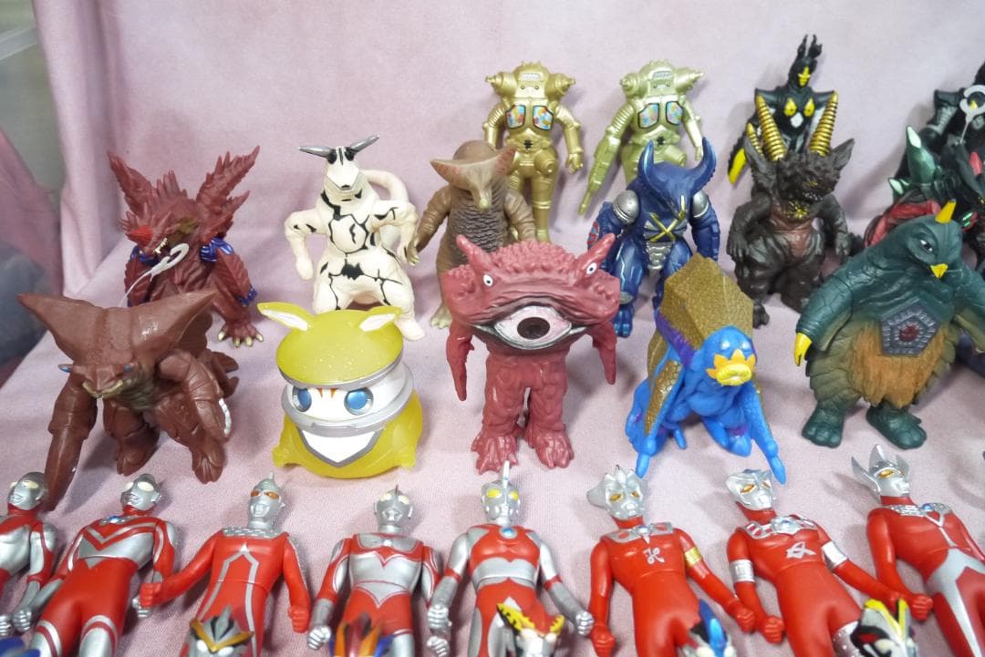 ウルトラヒーローシリーズ500　ウルトラ怪獣シリーズ500　ソフビ　94体