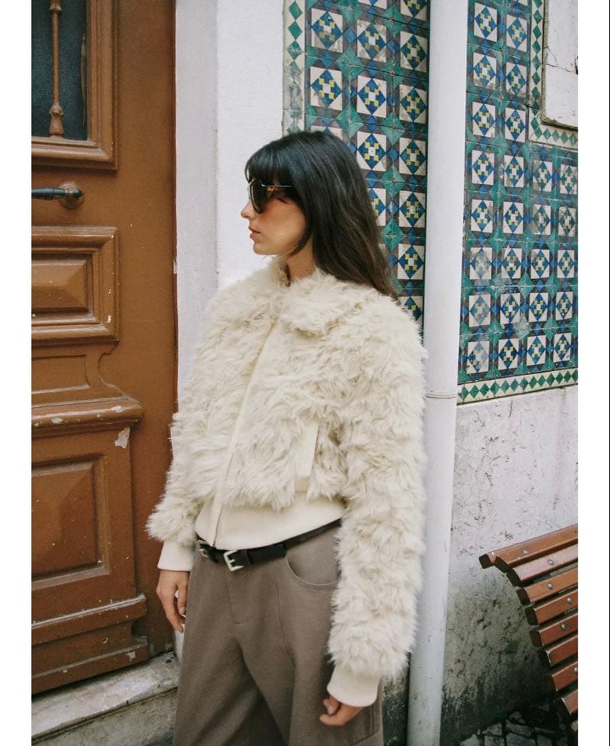 ZARAファージャケット