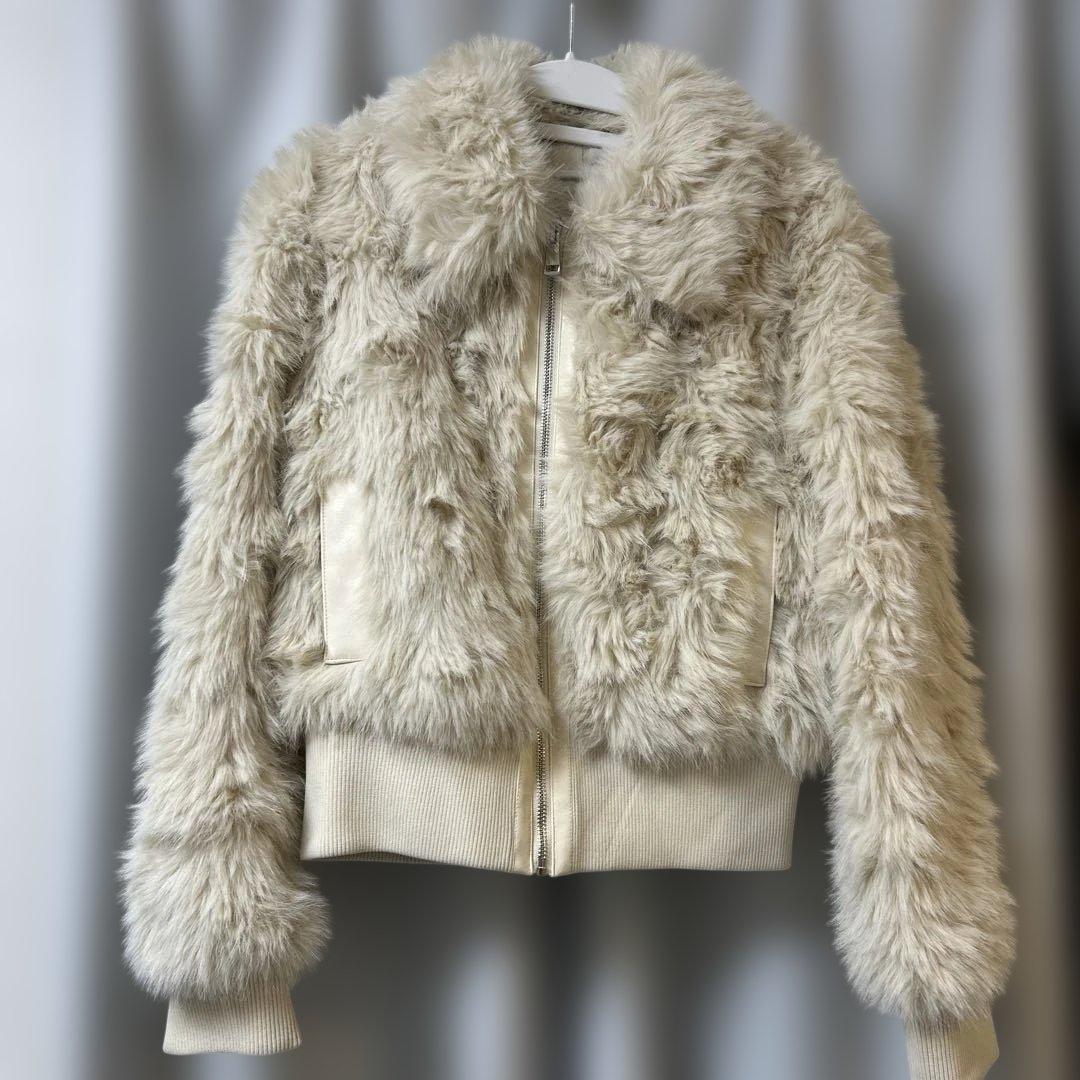 ZARAファージャケット