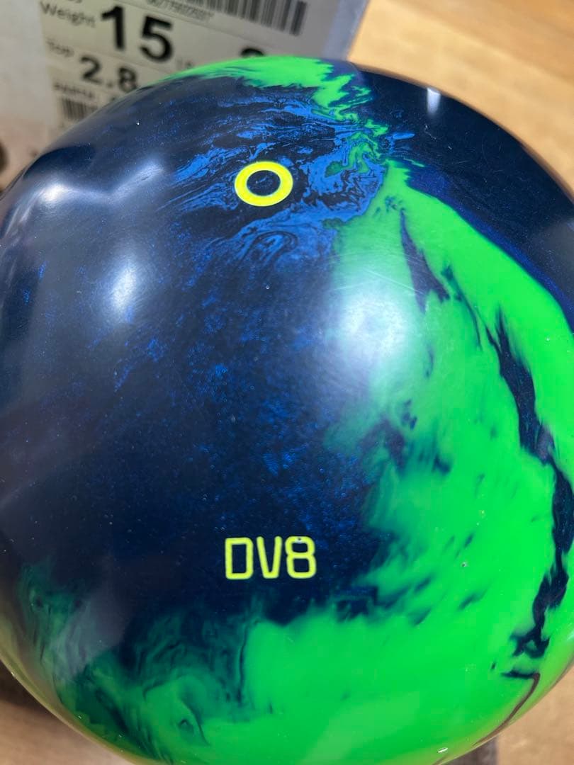 【新品】15ポンド　DV8 Warrant Hybrid ボウリングボール