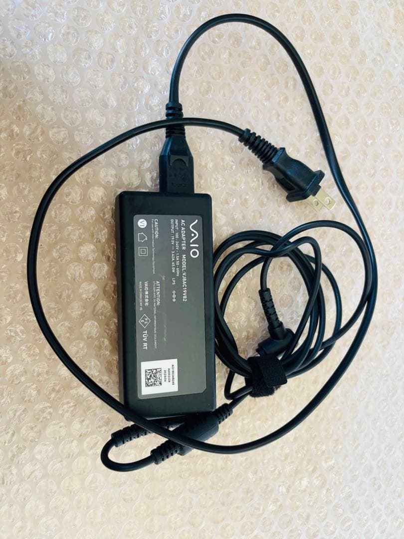 Windowsノート本体 VAIO F14