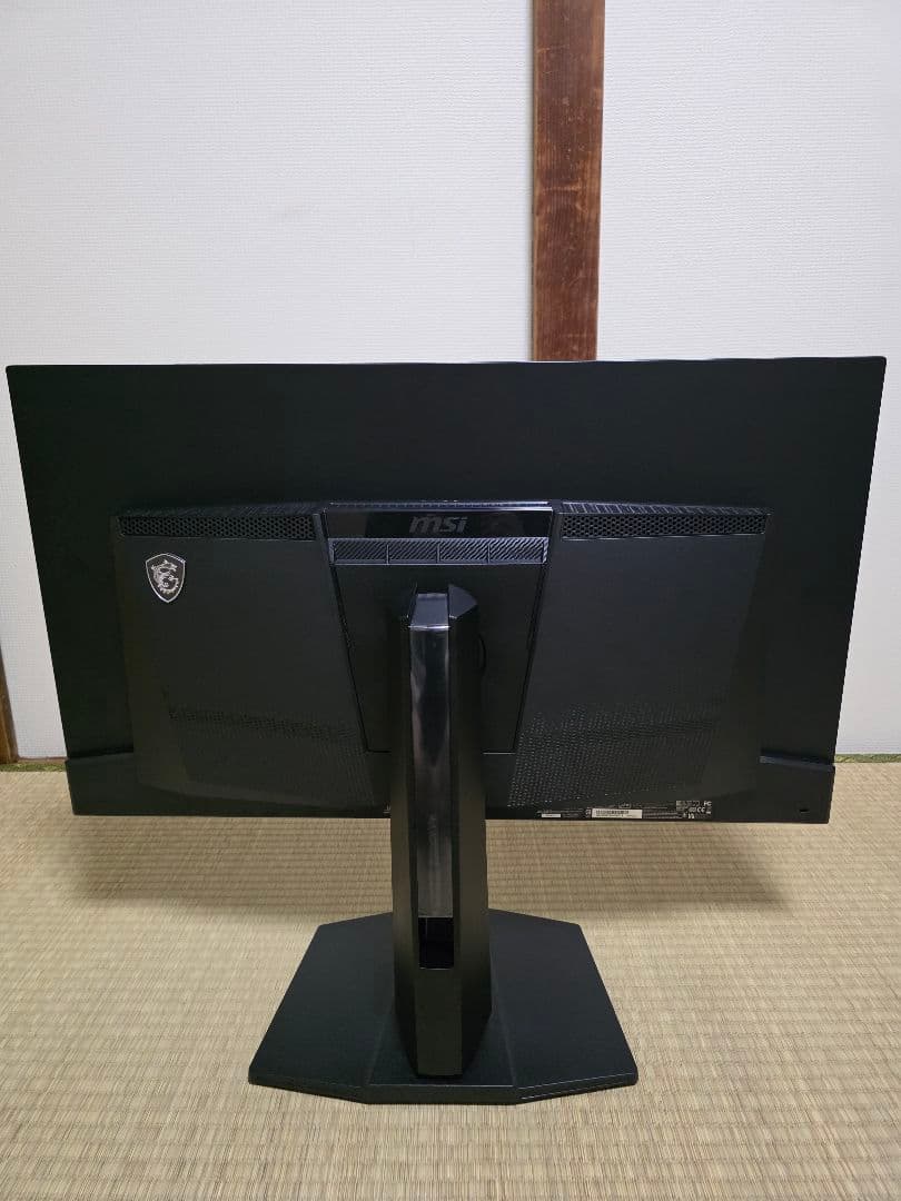 MSI MAG 321UPX QD-OLED 31.5インチ