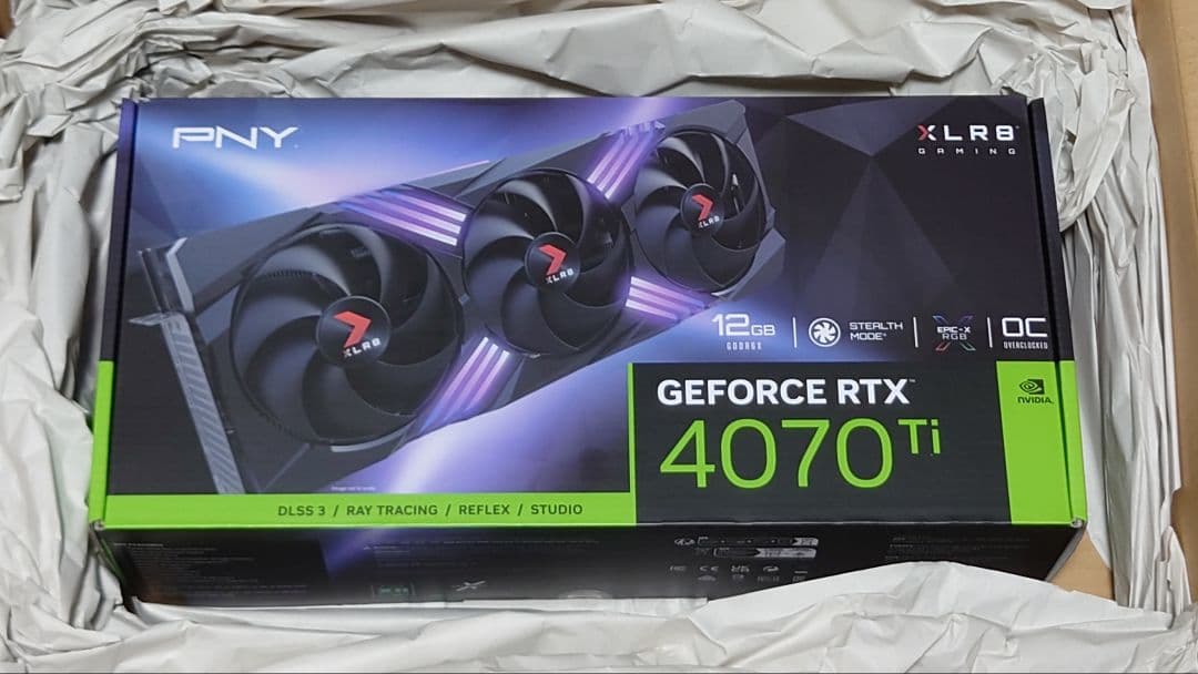 グラフィックボード・グラボ・ビデオカード PNY GeForce RTX 4070 Ti 12GB XLR8