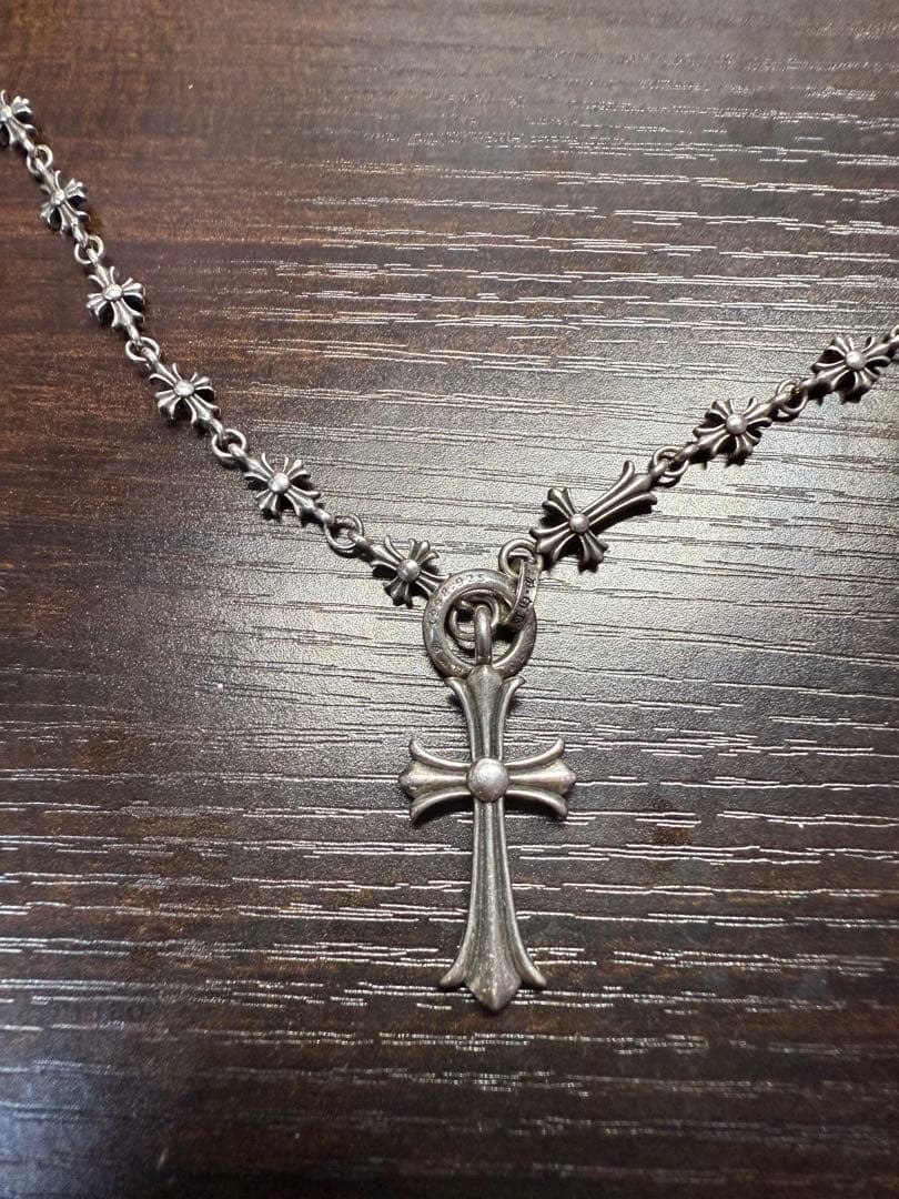 CHROME HEARTS クロスモチーフ ネックレス