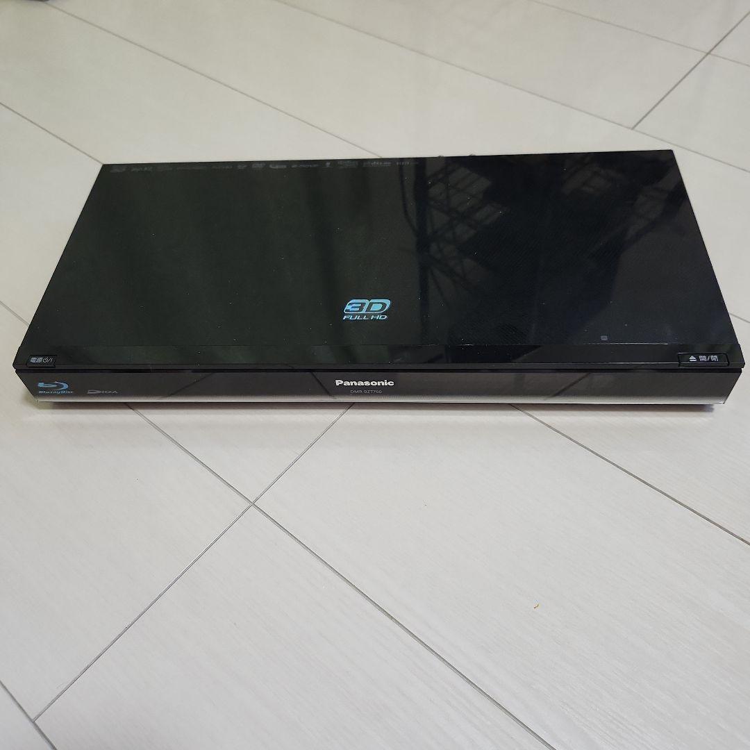 Panasonic DMR-BZT700 Blu-rayレコーダー