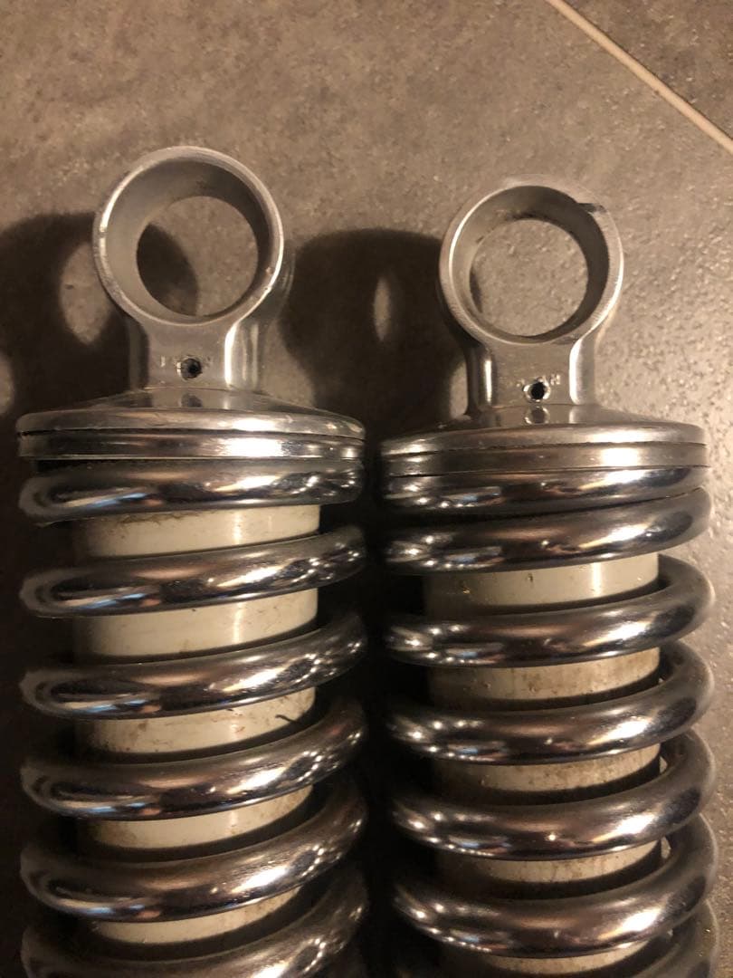 kawasaki h1 500ss サスペンション