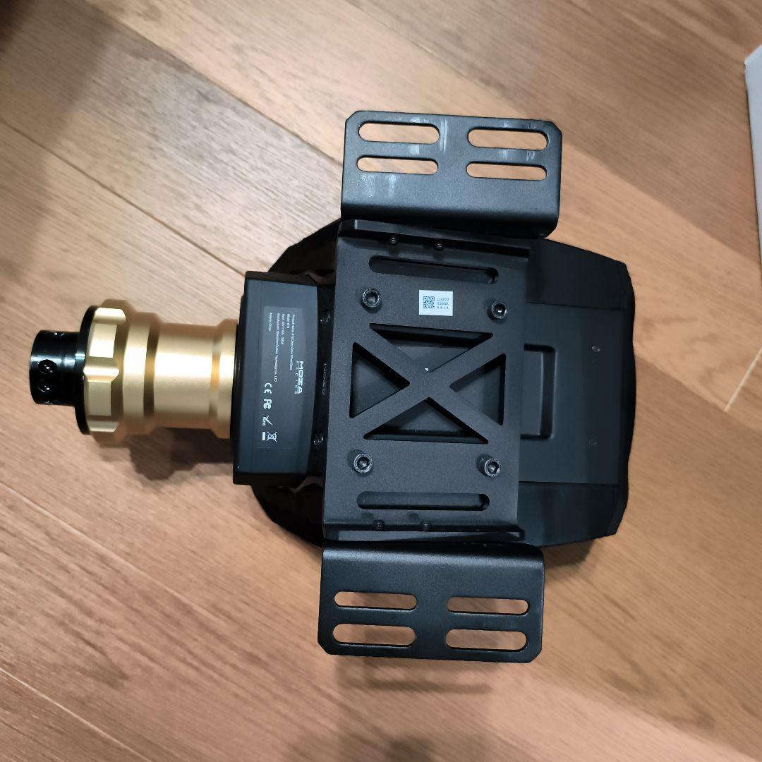 MOZA R16V1 + 緊急停止ボタン