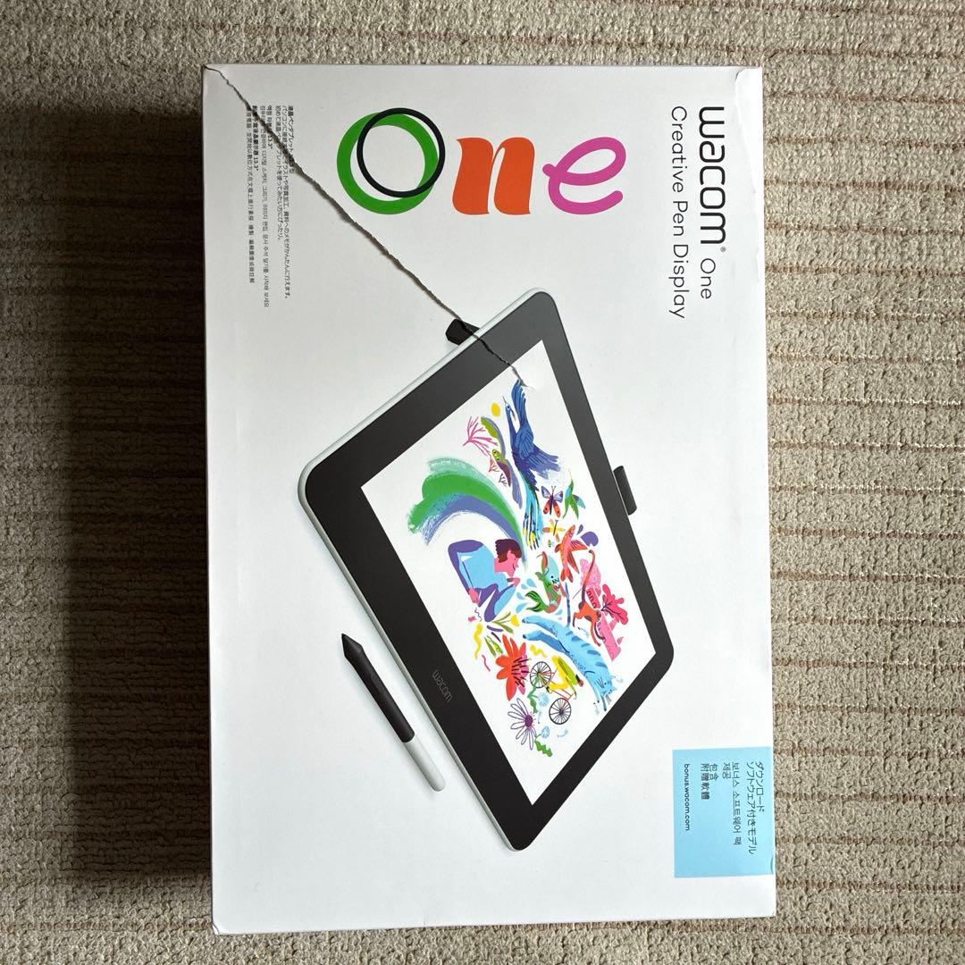 Wacom(ワコム) 13.3インチ 液タブOne 液晶ペンタブレット 13