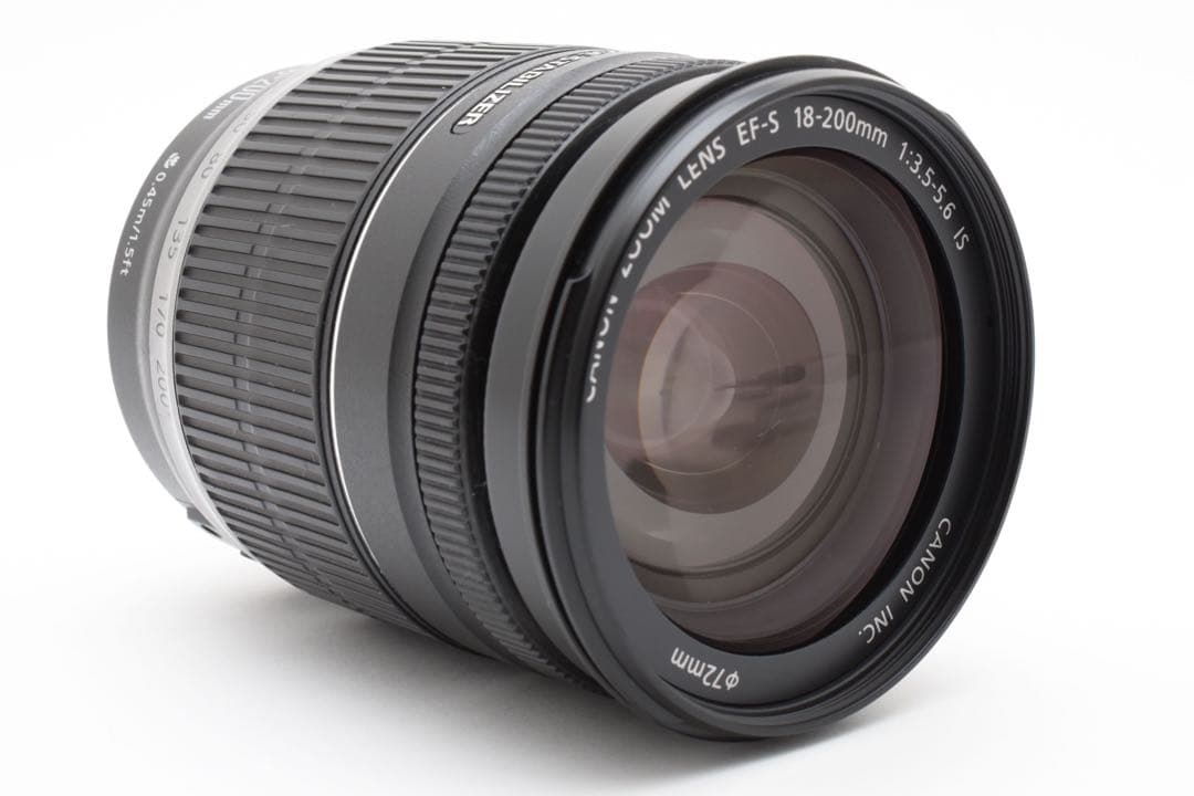 【美品】　CANON EF-S 18-200mm IS