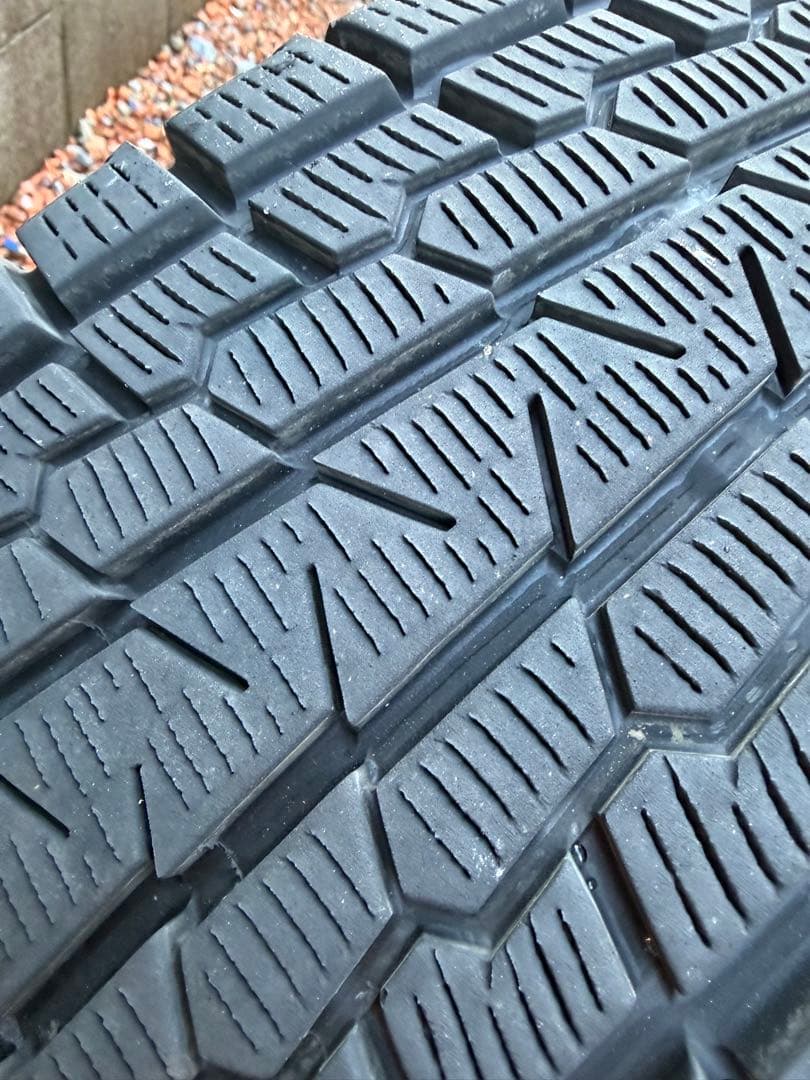 40系アルファード　スタッドレスタイヤ　４本セット